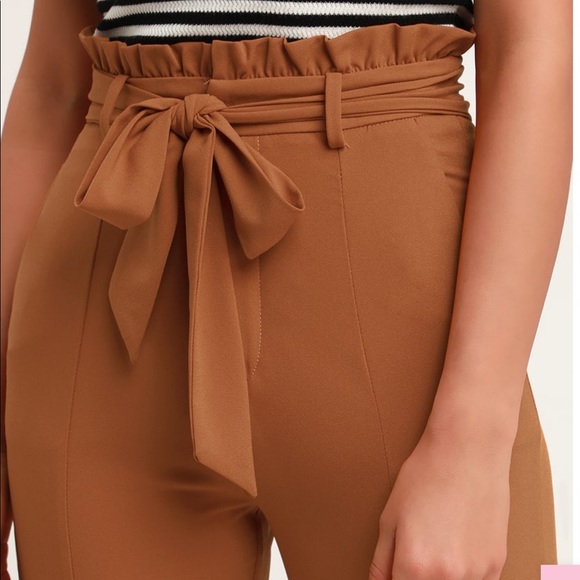 *SOLD* Lulu’s Tan Paper Bag Pants - Picture 3 of 3